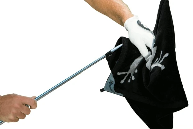 AMPHIBIAN TOWEL RED - Image 3